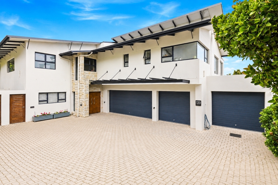 5 Bedroom Property for Sale in Stonehurst Mountain Estate Western Cape